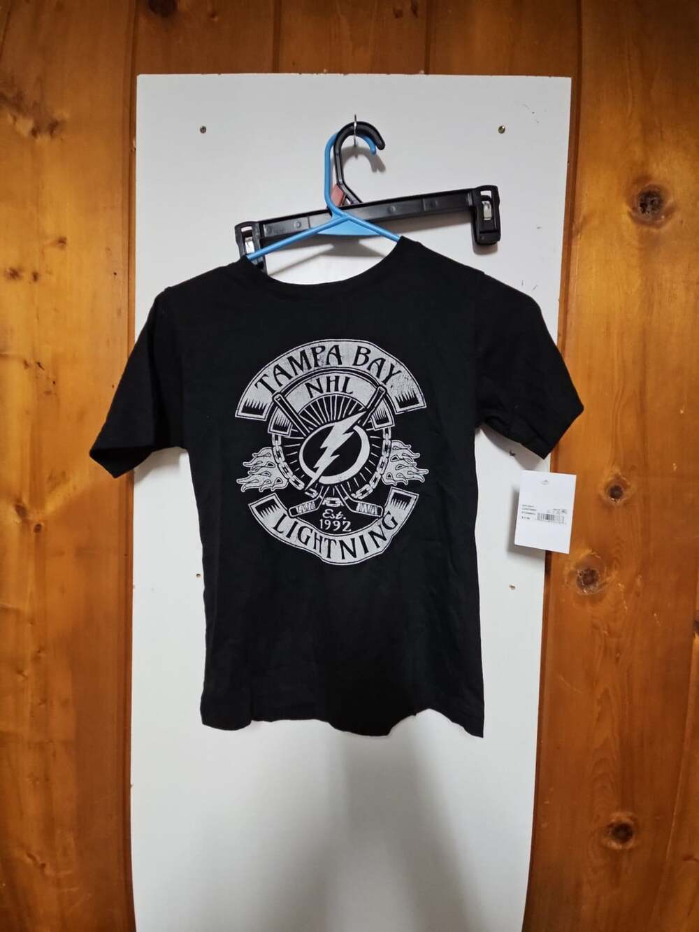 (487) Tampa Bay Lightning NHL T-Shirt Size S (CH 6/7)